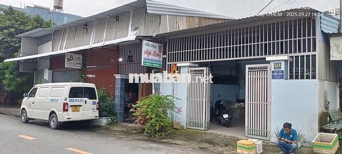 Chủ gửi bán căn nhà mặt tiền đường đông hưng thuận 42  vị trí đẹp