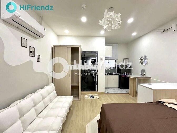 CĂN HỘ SANG TRỌNG NGAY CHỢ HẠNH THÔNG TÂY