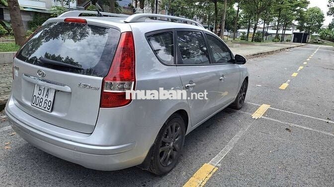 Hyundai i30 số tự động nhập hàn