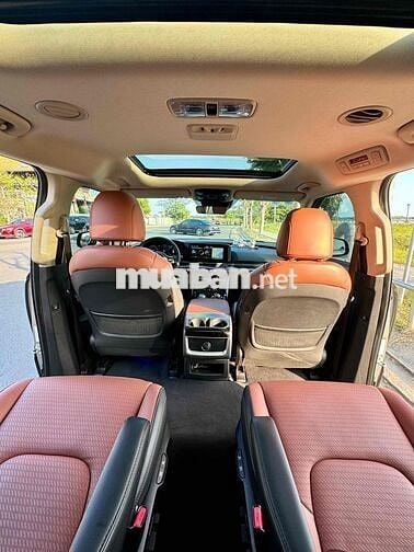 Kia Carnival 2022 3.5G Signature 7 chỗ - 39000 km