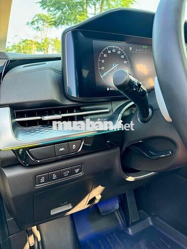 Kia Carnival 2022 3.5G Signature 7 chỗ - 39000 km