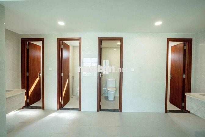 Siêu phẩm 800m Full Nội thất Mặt tiền Khu phức hợp dịch vụ . Gò Vấp