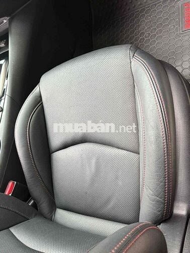 Mazda3 1.5 2016 zin 8,6vạnkm-sơ cua chưa hạ-Đẹp