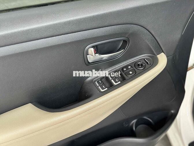 🔴 Kia Rondo 2020 GAT - 24k km đi rất ít