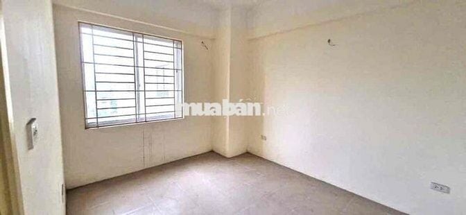 Bán nhà chung cư hồ Vĩnh Hoàng nhà đẹp 2 thoáng 60m T7 giá 4.25 tỷ