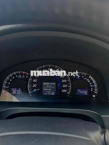 Toyota Camry 2012 2.5 G - 170000 km