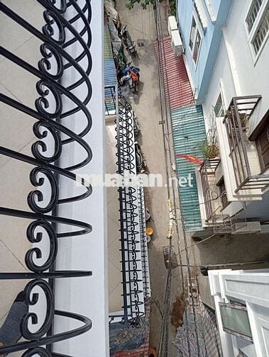 Chính chủ bán nhà mới xây tại Lĩnh Nam Hoàng Mai Chính chủ bán nhà mới xây tại Lĩnh Nam Hoàng Mai