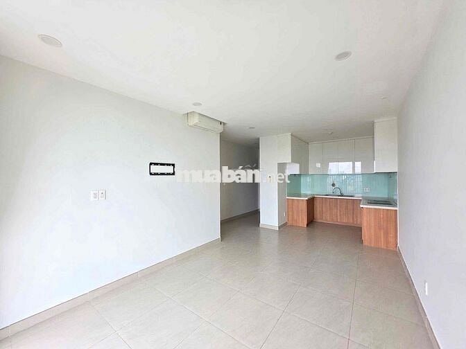 bán căn hộ chung cư Newton Resedence 75m2. 2 phòng ngủ.gần sân bay TSN