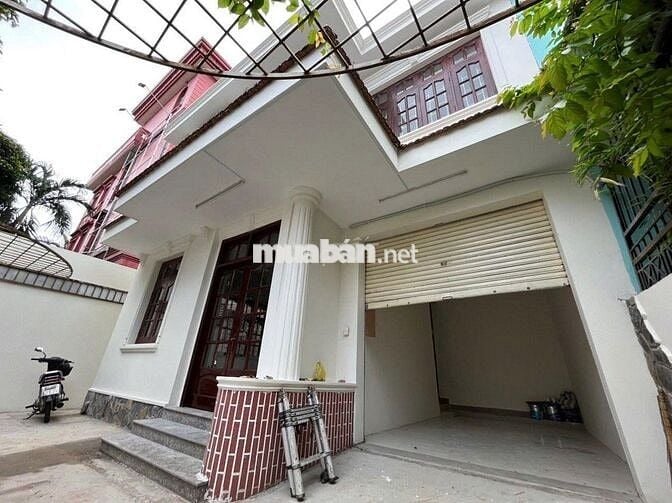 CHO THUÊ BIỆT THỰ ĐƯỜNG HOA LAN,Q PHÚ NHUẬN,DTSD LỚN,NGANG 10M,GIÁ TỐT