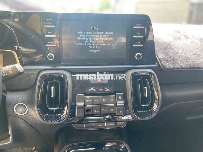 Kia Sonet 2023 Luxury 1.5 AT - 22000 km