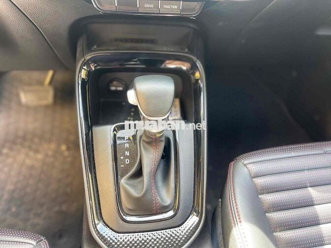 Kia Sonet 2023 Luxury 1.5 AT - 22000 km
