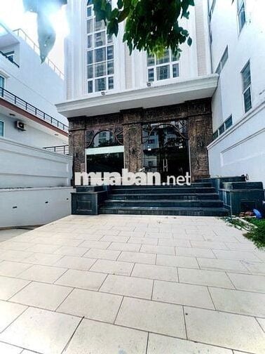TÒA NHÀ ĐƯỜNG TRƯỜNG SƠN DIỆN TÍCH: 8X25M HẦM 5 TẦNG CHO THUÊ