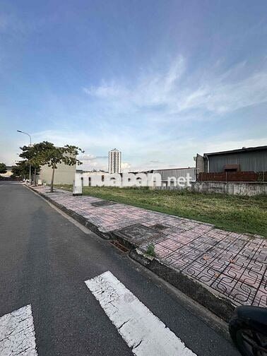 Có ngay lô đất tại MTĐ DT743, An Phú gần KCN Vsip 1 giá chỉ 1TỶ350.