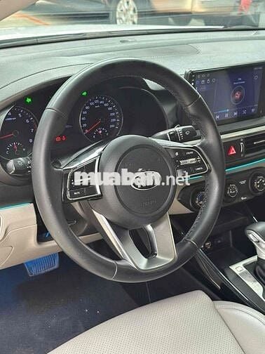 Kia Cerato 2021 1.6 AT Deluxe - 46000 km