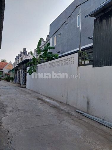 Bán đất thổ cư 5x20, khu dân cư, cách chợ Long Thượng 200m