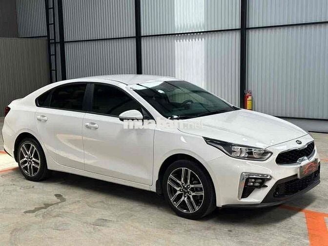 Kia Cerato 2021 1.6 AT Deluxe - 46000 km