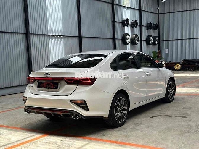 Kia Cerato 2021 1.6 AT Deluxe - 46000 km