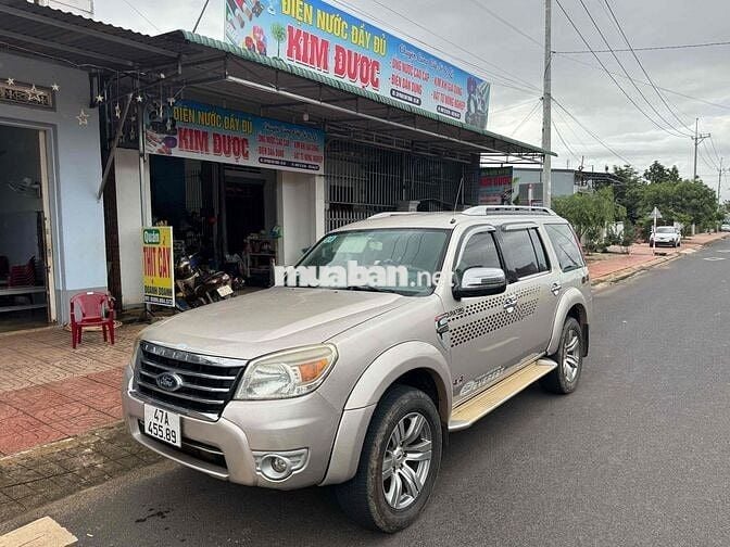 Ford Everest 2011 2.6L 4x4 MT - 283312 km