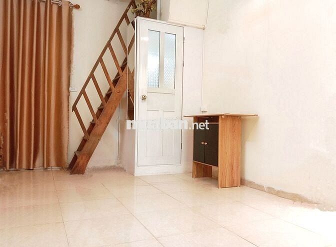 Toà tập thể mặt phố trung tâm quận Hai Bà Trưng