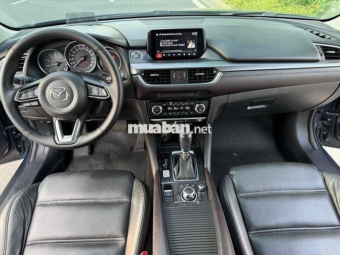 Mazda 6 SX 2017 2.0 Preminum model 2018 xe cực đẹp