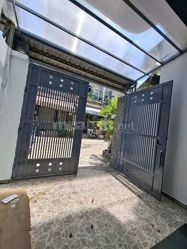 Thanh lý nhà ở Hồ Văn Long, Bình Tân giá 1 tỷ 740tr/72m2 SHR thổ cư