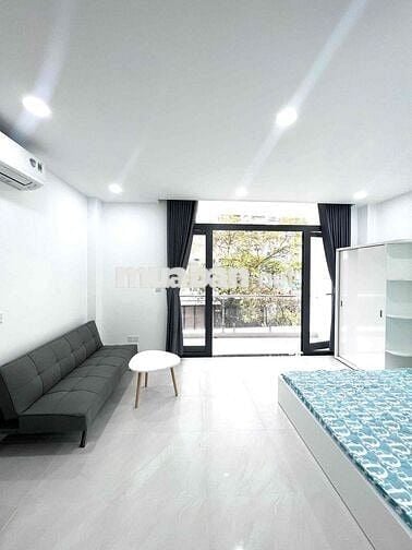 CHO THUÊ STUDIO BAN CÔNG TONE TRẮNG SANG - XỊN - MỊN NGAY ĐH VĂN LANG