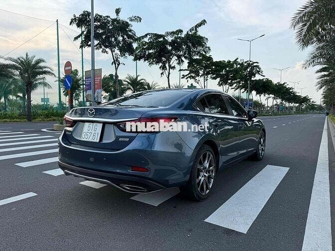Mazda 6 SX 2017 2.0 Preminum model 2018 xe cực đẹp