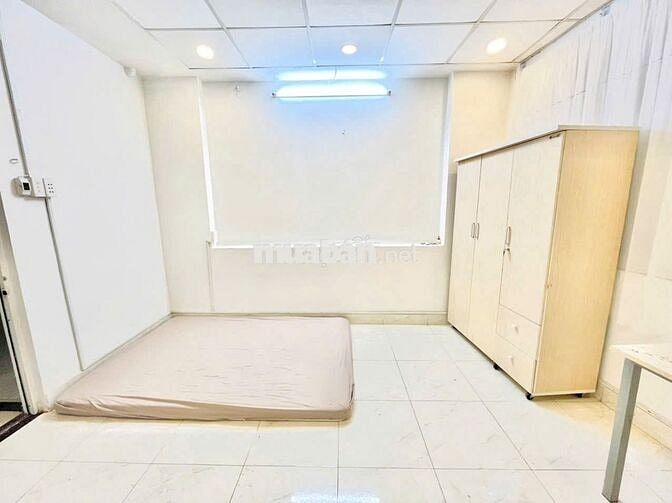 Share phòng trong nhà nguyên căn 20m vuông đường Thiên Phước qTB