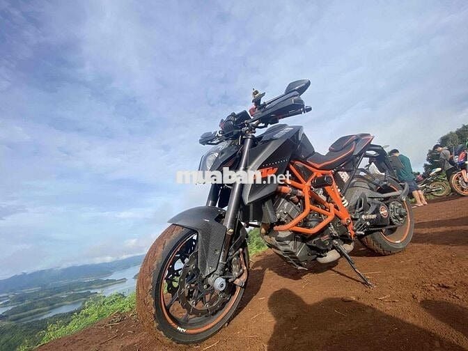 KTM super duke 1301 phiên bản giới hạn