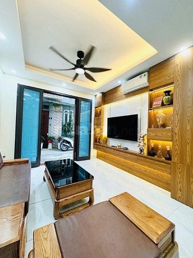 Phạm Thận Duật, 34m2*5T, mặt ngõ thông kinh doanh, ô tô, nhà đẹp, 9 tỷ