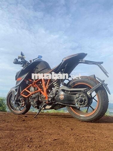 KTM super duke 1301 phiên bản giới hạn
