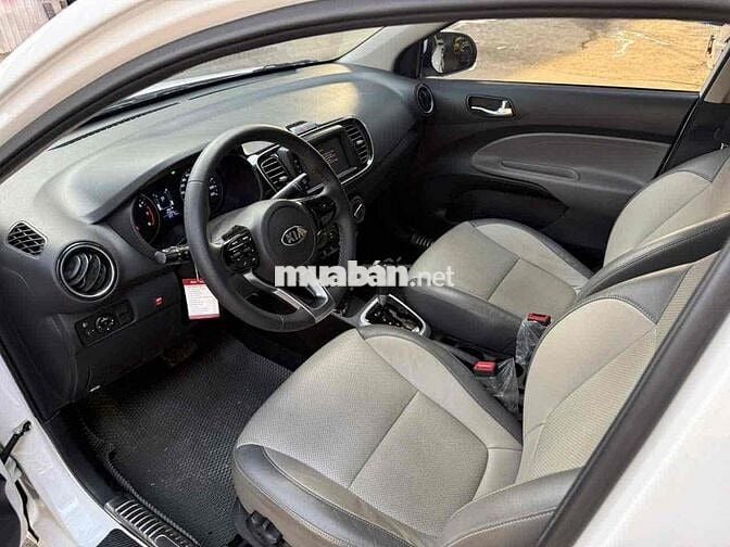 Kia Soluto 2021 - 12000 km