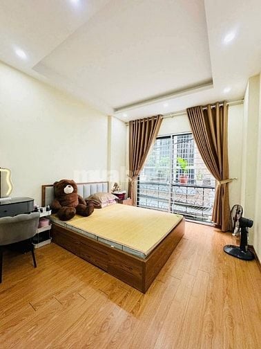 Phạm Thận Duật, 34m2*5T, mặt ngõ thông kinh doanh, ô tô, nhà đẹp, 9 tỷ