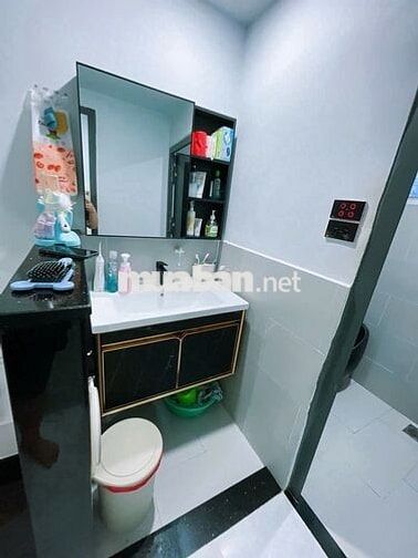 Nhà phố liền kề, 1 Trệt 1 Lầu( New 100% ), DT: 75m2  ,giá : 4ty350