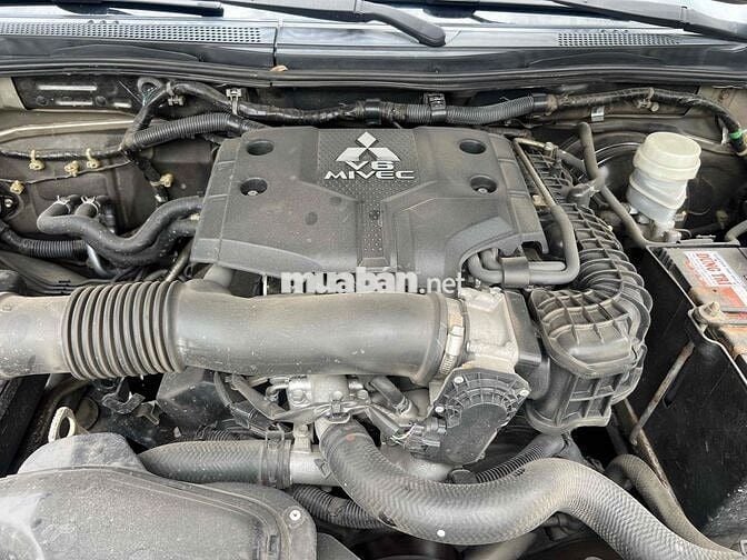 Mitsubishi Pajero Sport 2014 G 4x2 AT - 80000 km