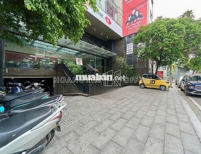 Cho thuê văn phòng Phan Xích Long, 115-250m², sàn cao cấp, giá ưu đãi.