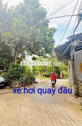Nhà Đẹp, 3 Tầng, HXH, Không Gian Xanh Mát, Gần Vincom Quang Trung