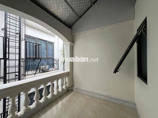 Lô góc Phân lô quân đội Vương thừa vũ 37m 4T 14 tỷ ô tô đỗ .cửa