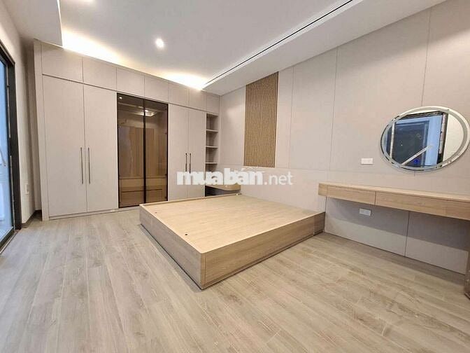 💥Chính chủ gửi bán nhà mới lô góc - 5 tầng -full đồ ở Cự Khối