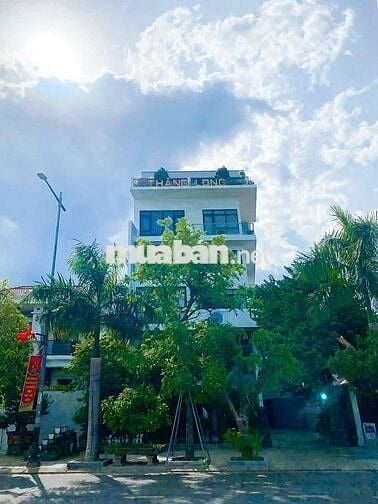bán tòa nhà 4 trong 1 mặt tiền sông đà nẵng , đường thăng long