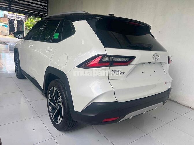 Toyota Yaris Cross 2025 1.5 D-CVT - 1000 km