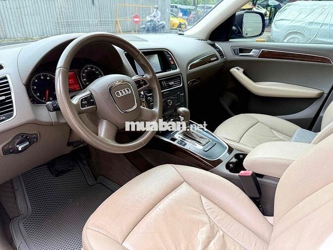 Audi Q5   2010 - 107000 km