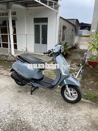 Cần Bán Xe Vespa 50 chạy 2 ngàn km như xe mới