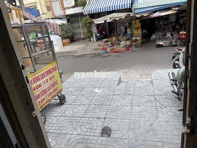Bán Nhà Mặt Tiền Kinh Doanh Chợ Hồ Trọng Quý , Hiếm có một không hai