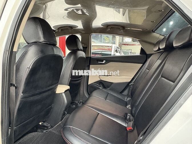 Hyundai Accent 2019 1.4 AT - 78000 km