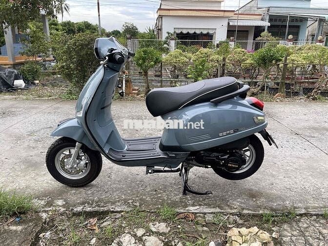 Cần Bán Xe Vespa 50 chạy 2 ngàn km như xe mới