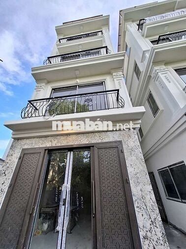 💥Chính chủ gửi bán nhà mới lô góc - 5 tầng -full đồ ở Cự Khối 💥Chính chủ gửi bán nhà mới lô góc - 5 tầng -full đồ ở Cự Khối