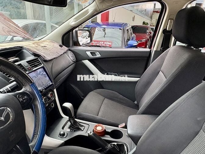 Mazda BT 50 2013 3.2L 4x4 AT - 140000 km
