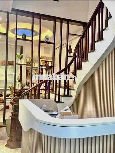 Trần Khát Chân gần Bạch Mai - đối diện Phố Huế… *** 1 căn này bán