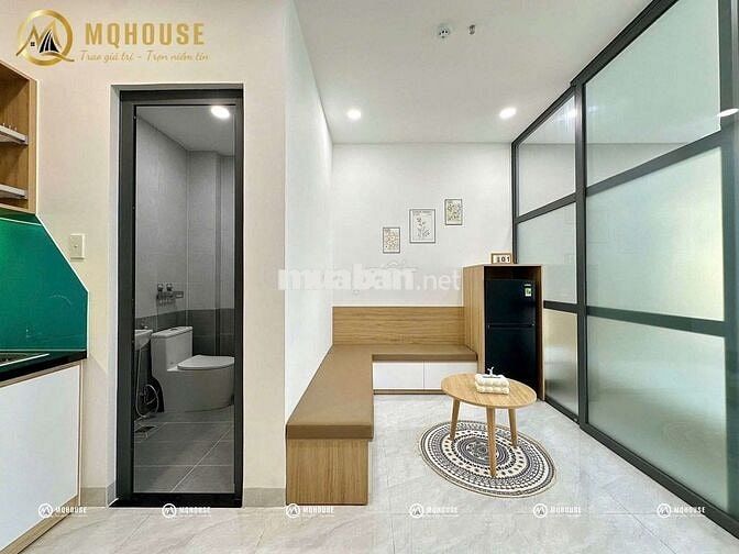 Căn hộ full nội thất ban công thoáng mát Nguyễn Thị Minh Khai Q1